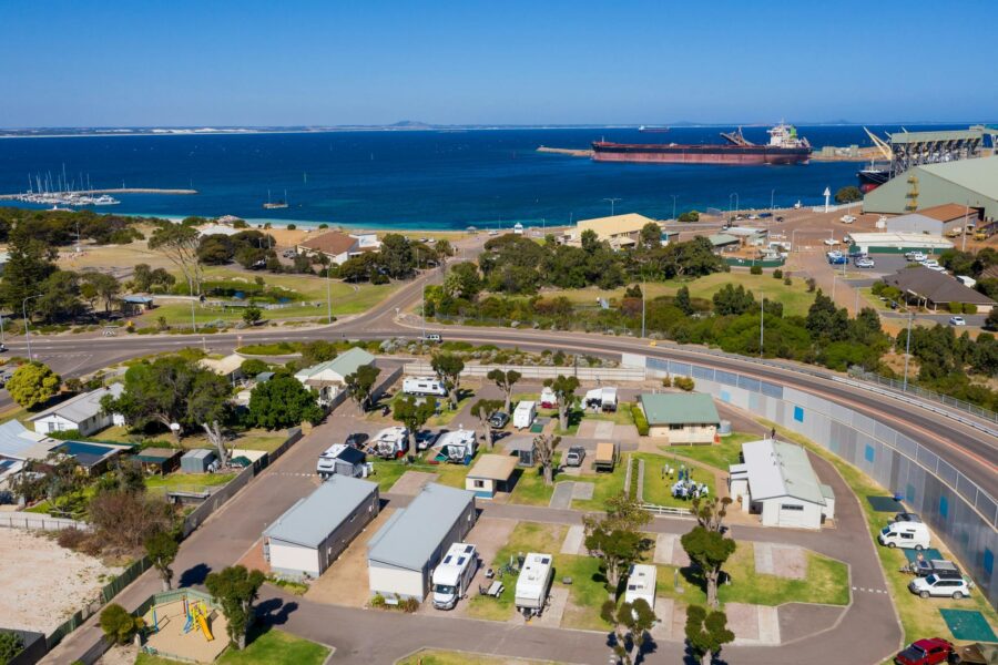 Aerial image shows Esperance Bay Holiday Park close to Esperance port